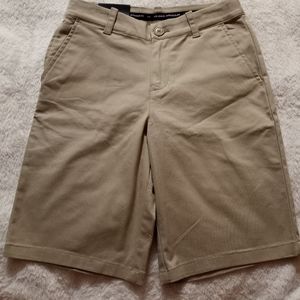 BOYS Size 12 Under Armour NWT Khaki Shorts